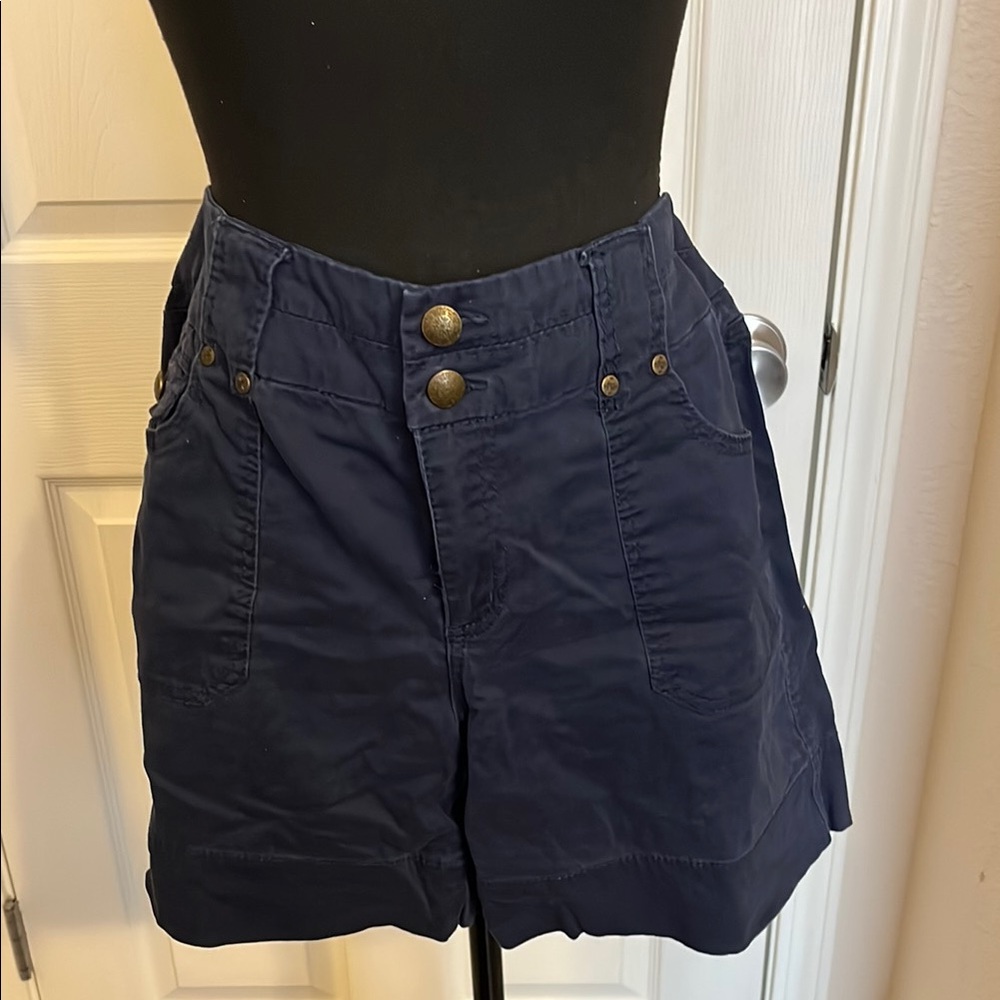 Blue Shorts with Relaxed Fit and Textured Fabric